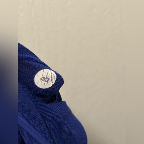 Lululemon Catch me Tank Tonka stripe blue black pigment women’s 8 top - Picture 14 of 16